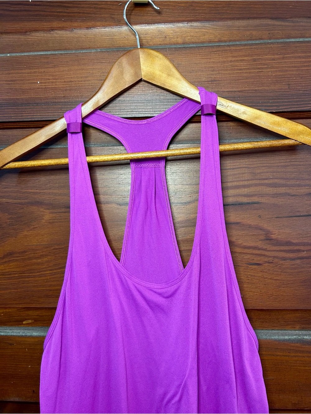 lululemon athletica Women's Magenta Racerback Tank Top Built-In Bra Strap Holder - Picture 6 of 8